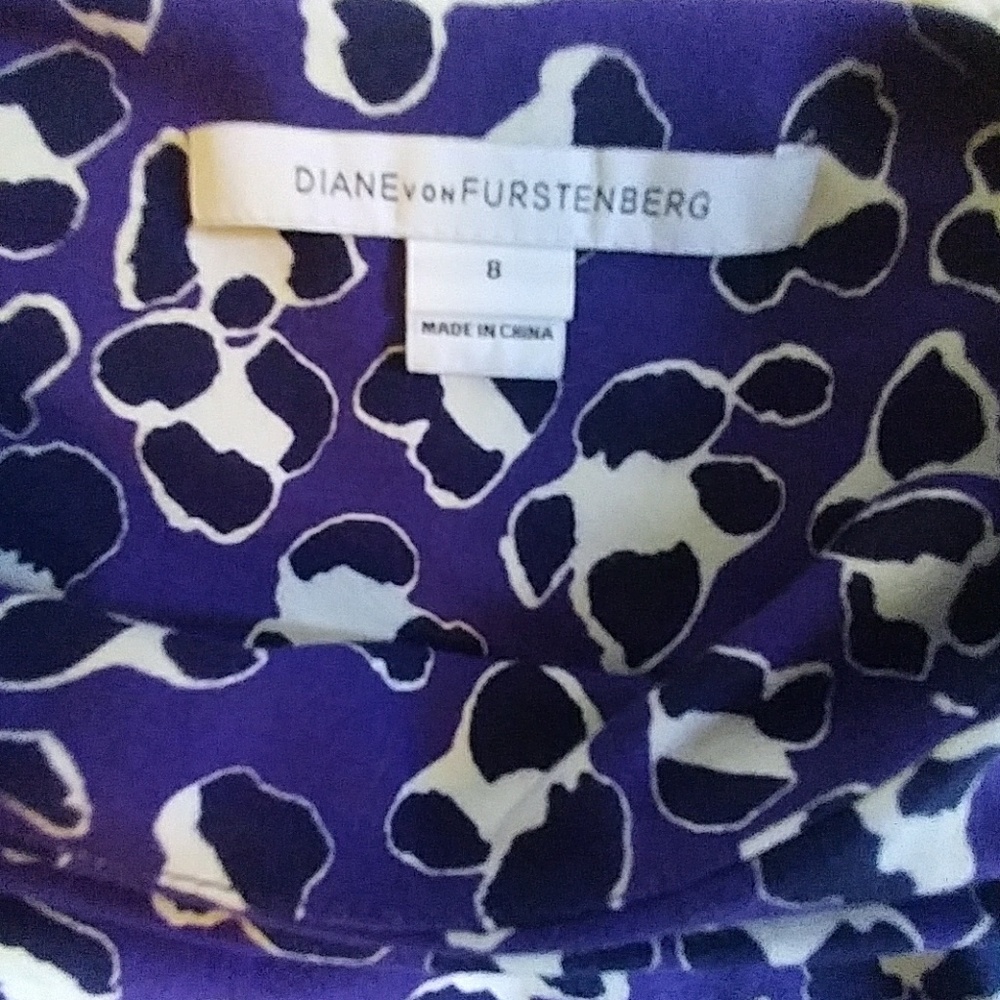Faux Wrap Cheetah Dress - Like new! - Picture 4 of 8
